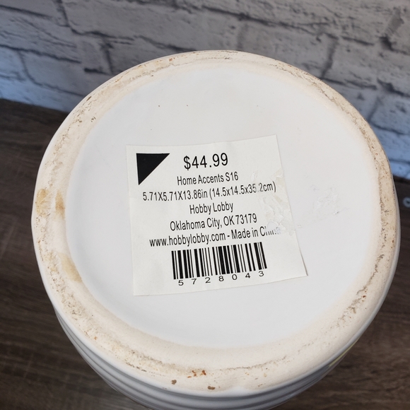 Aztec Vase - Picture 5 of 5